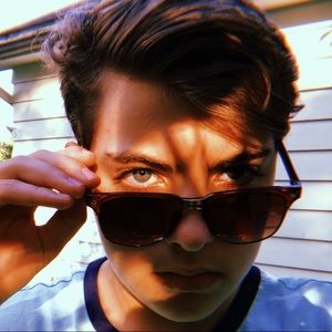 Meet your Posher, Lucas